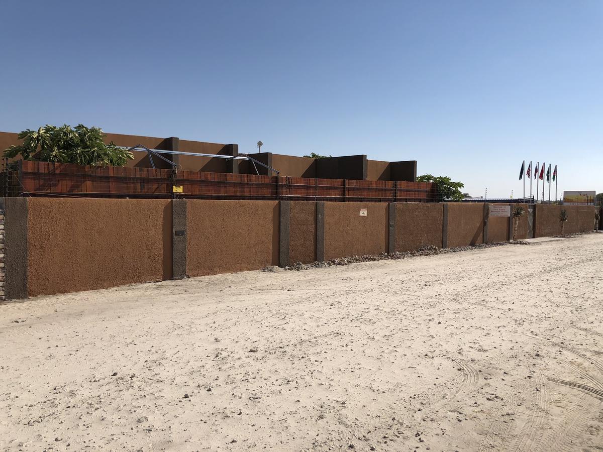City Lodge Etosha Omuthiya Екстериор снимка